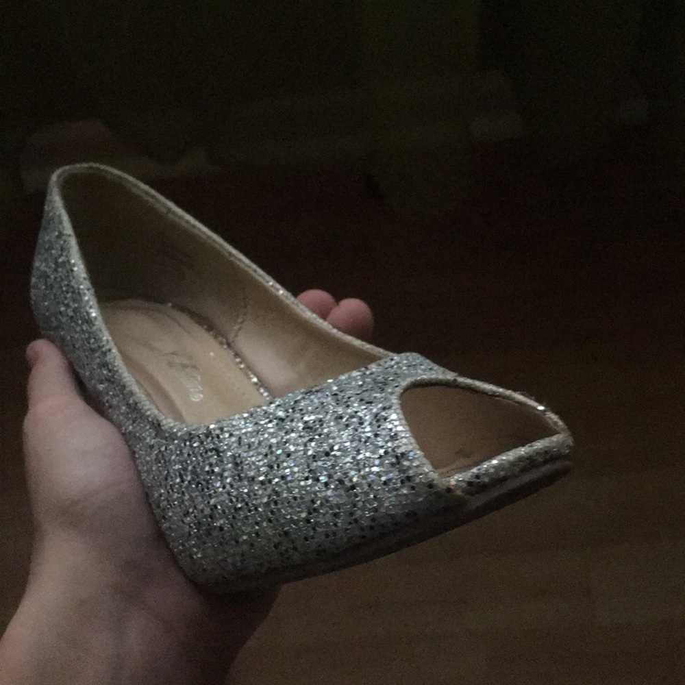 High heels - Picture 3 of 3